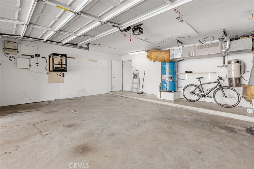 225 27th Street Property Photo 39