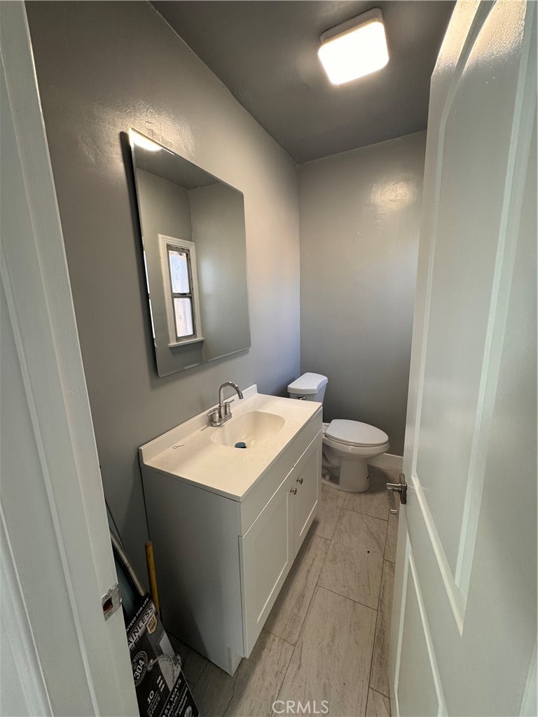 6428 S Van Ness Avenue Property Photo 10