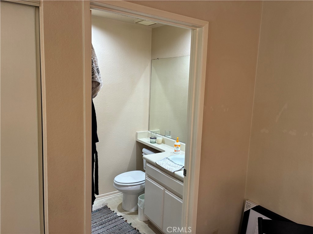 1360 W Capitol Drive 332 Property Photo 35