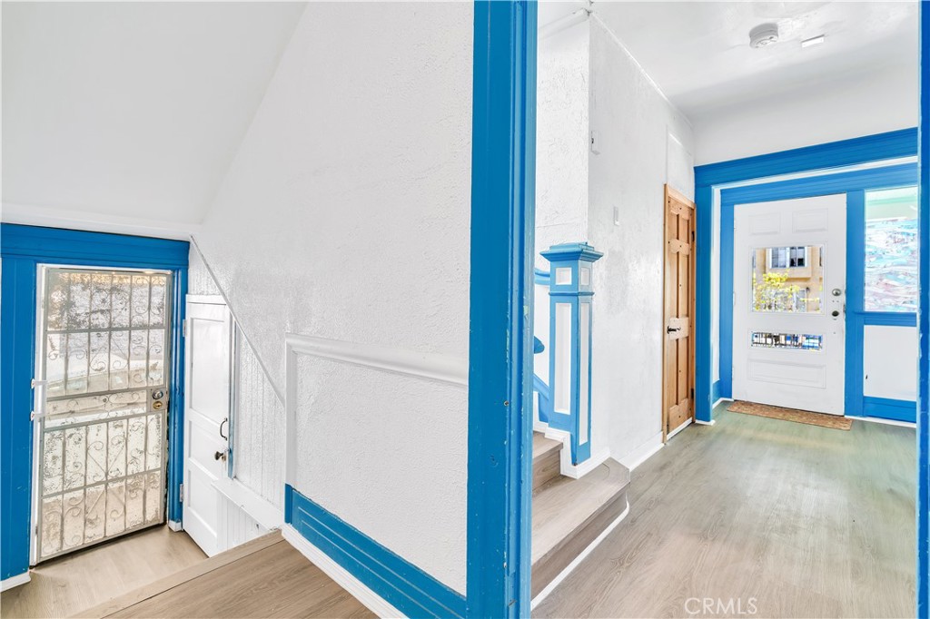 2107 S Union Avenue Property Photo 15
