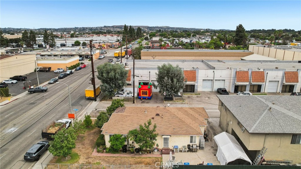 1032 S Greenwood Property Photo 7