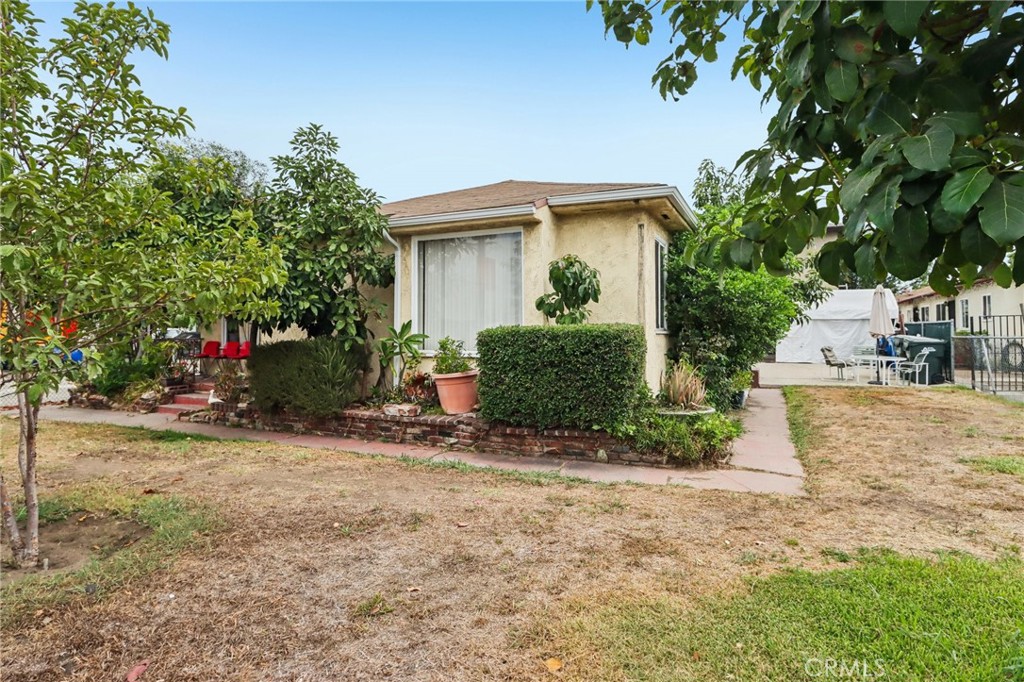 1032 S Greenwood Property Photo 11