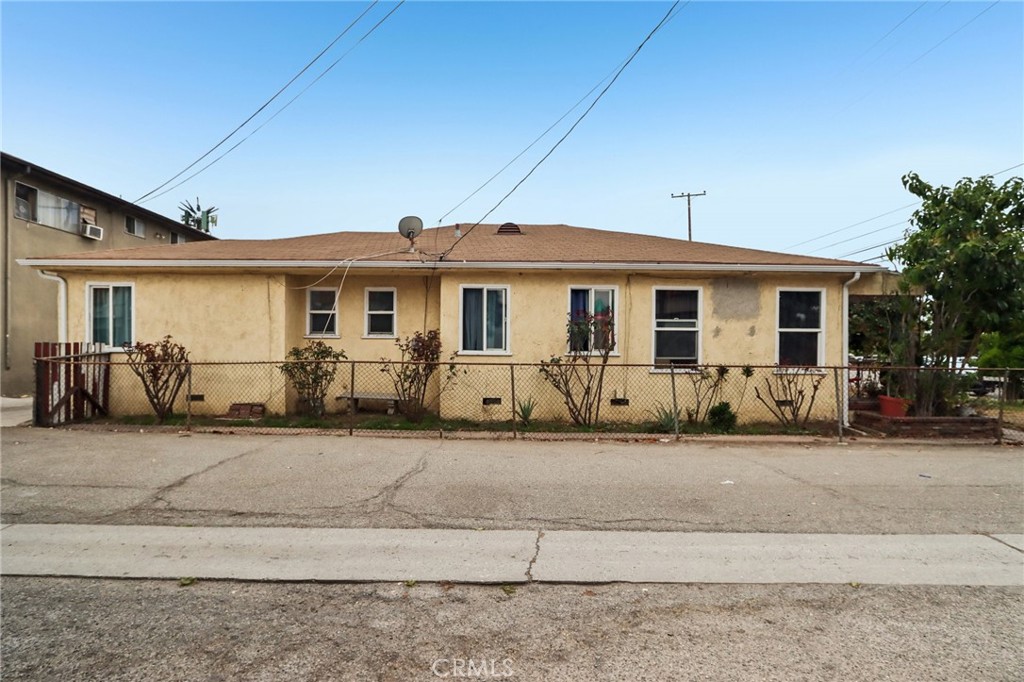 1032 S Greenwood Property Photo 13