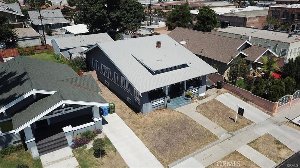 1027 W 46th Street Property Photo 17