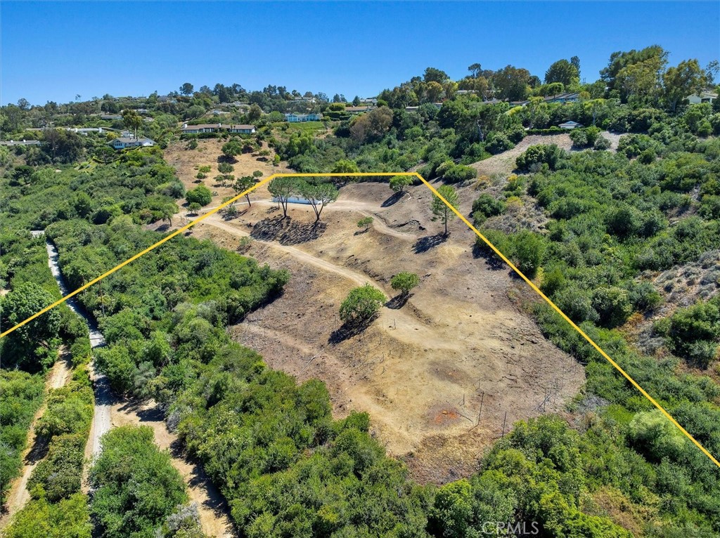 4 Poppy Trail Property Photo 2