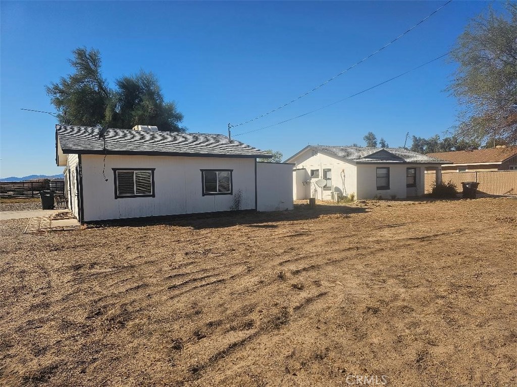 5069 Colorado River Property Photo 6