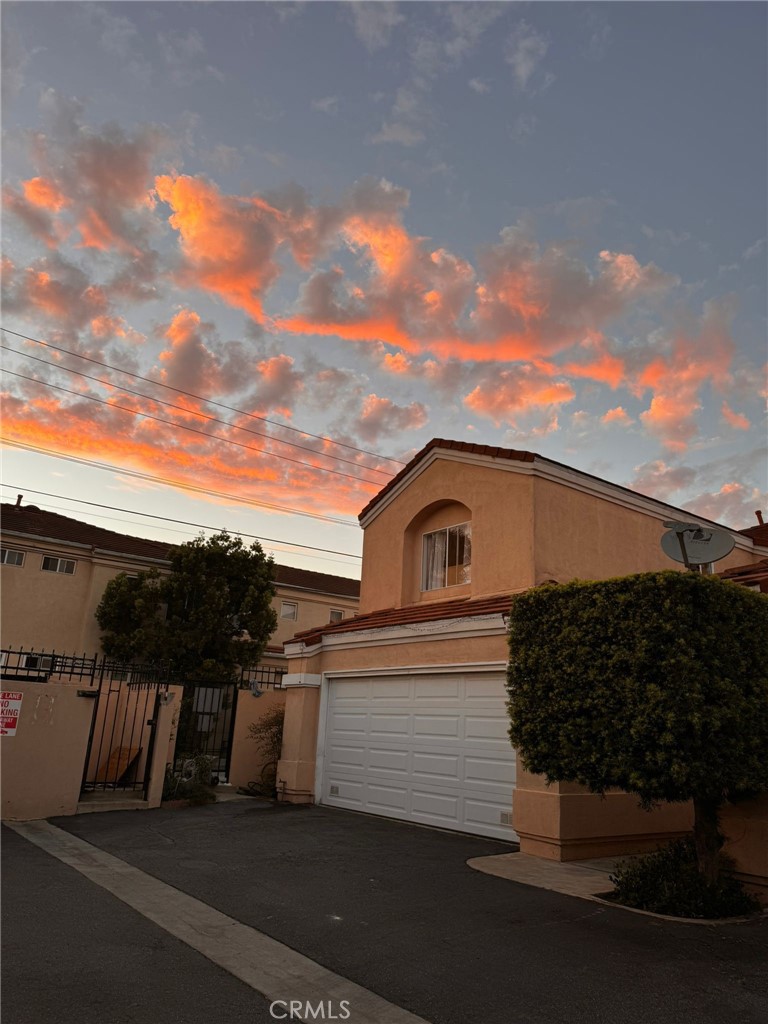 16001 S Vermont 60 Property Photo 1