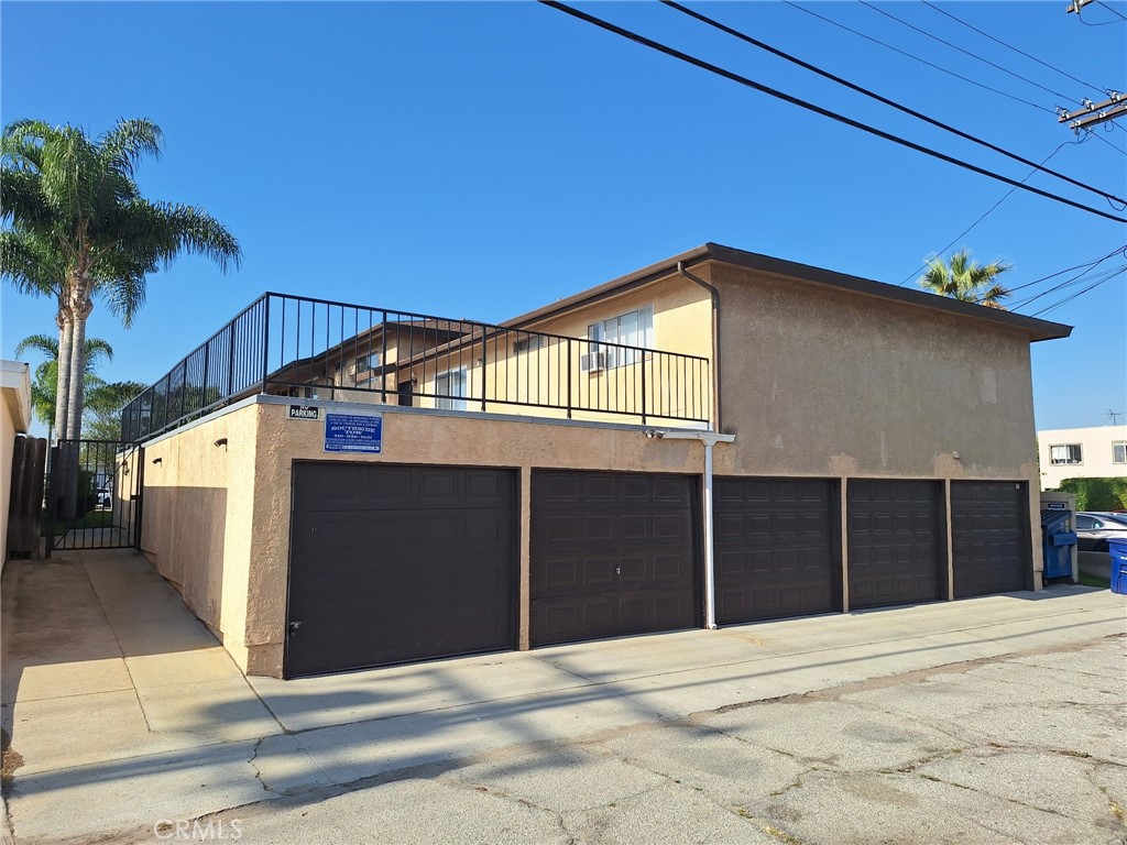 906 Sartori Property Photo 1