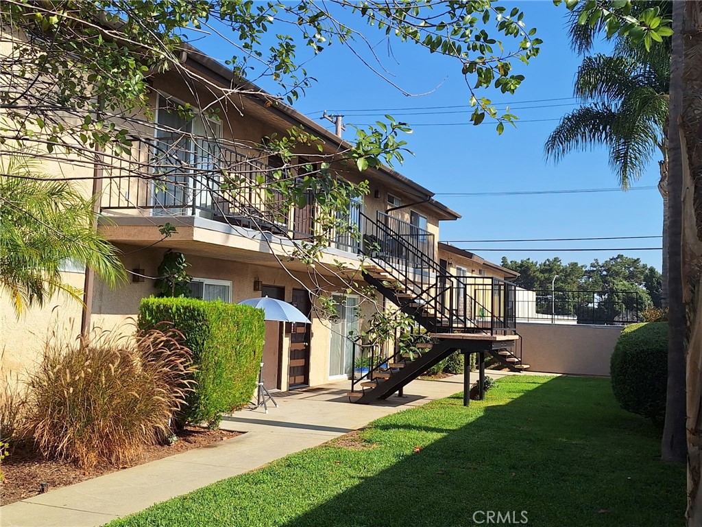 906 Sartori Property Photo 2