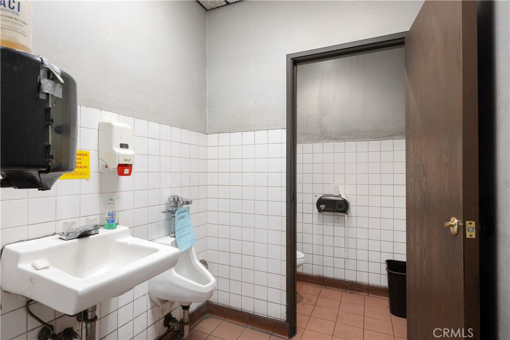 9216 Bally Court Property Photo 31