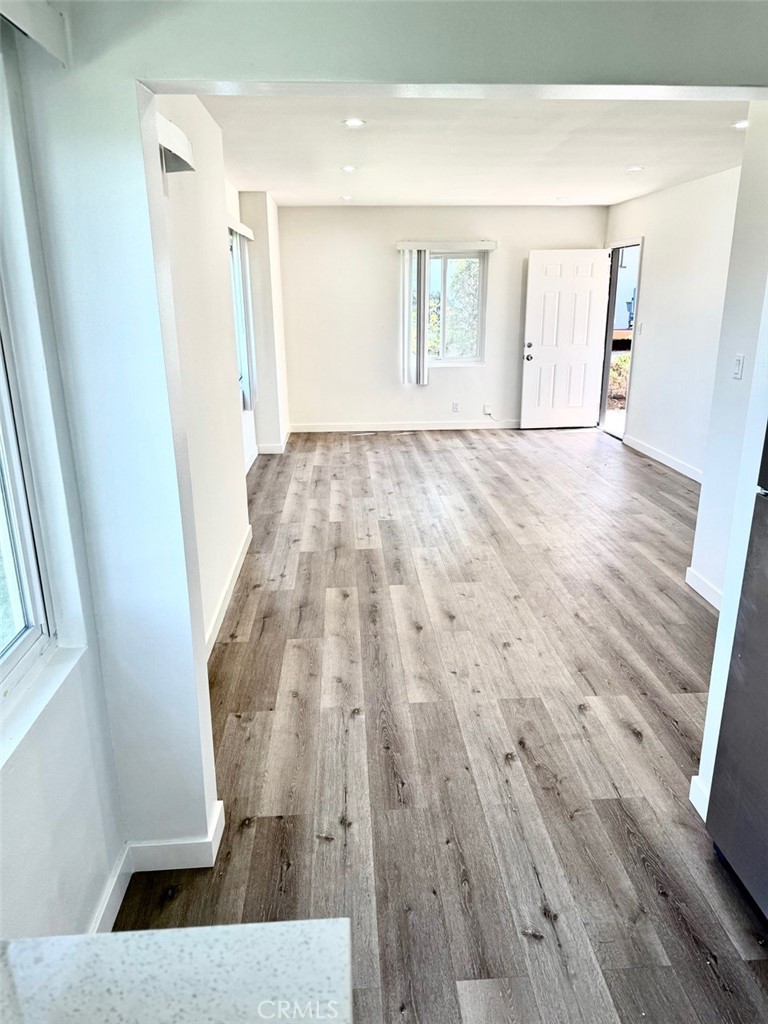 1112 E Imperial Avenue Property Photo 6