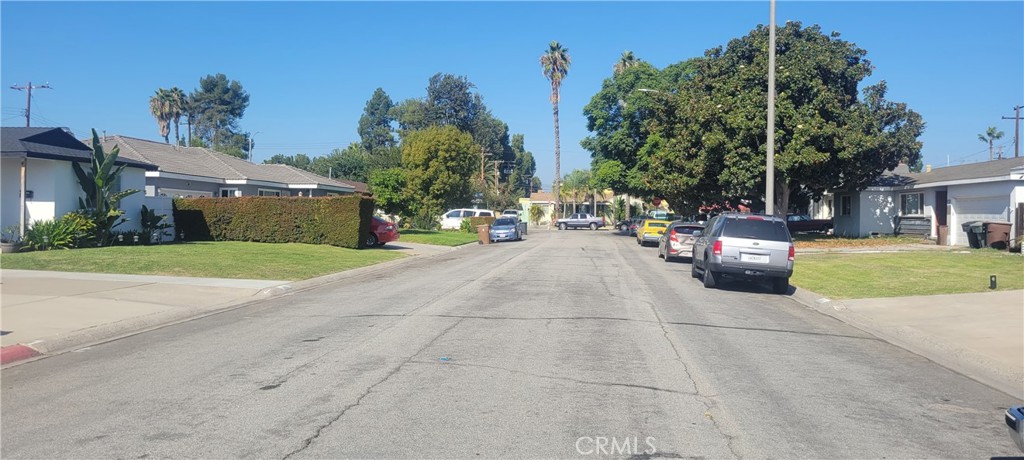 300 N Ranchito Street Property Photo 14