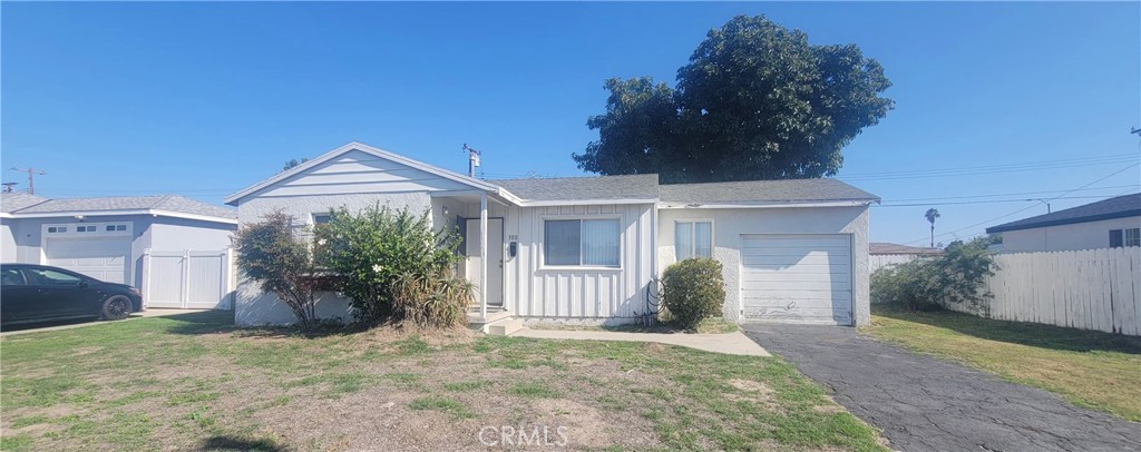 300 N Ranchito Street Property Photo 18