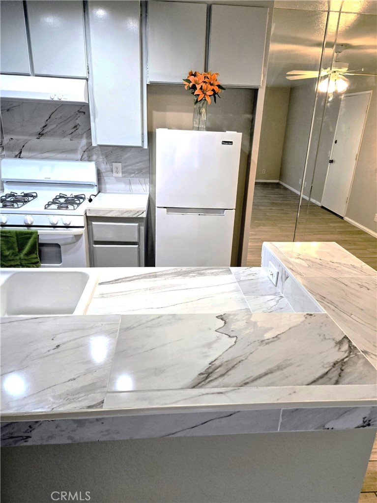31200 Landau Boulevard Property Photo 6