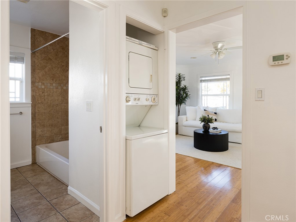3211 Cattaraugus Avenue Property Photo 20
