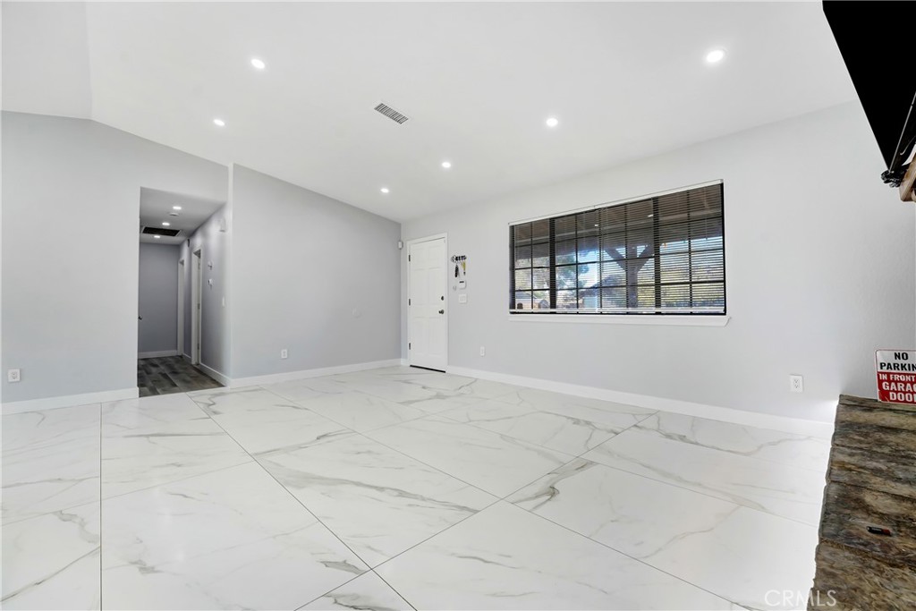 41048 173rd E Property Photo 23