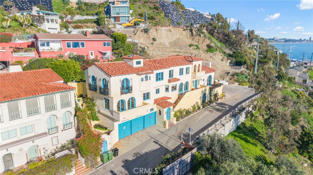 17501 Castellammare Property Photo 10