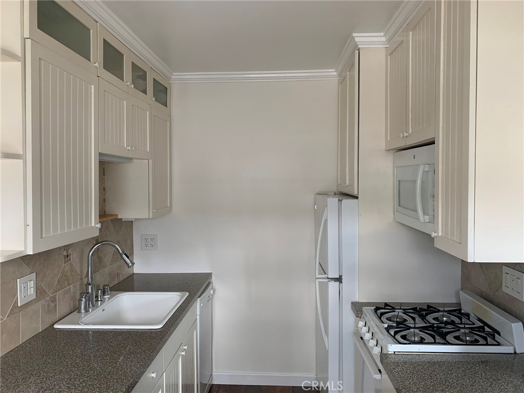 4401 E Division Street Property Photo 29