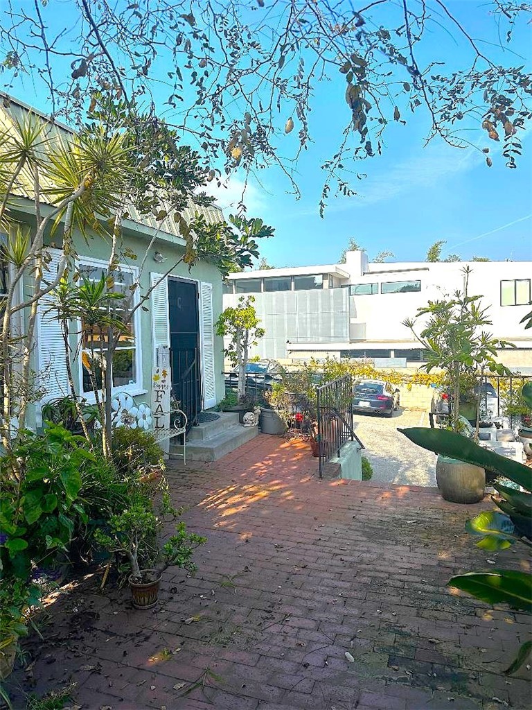 947 Manhattan Beach Blvd Boulevard Property Photo 15