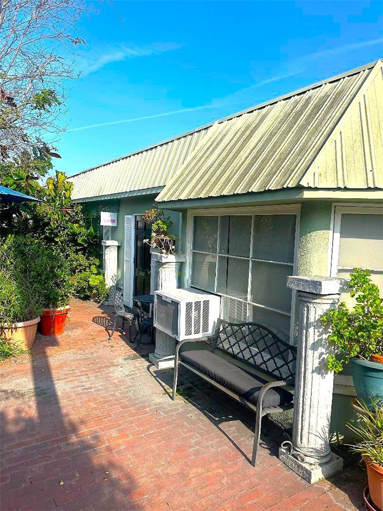 947 Manhattan Beach Blvd Boulevard Property Photo 16