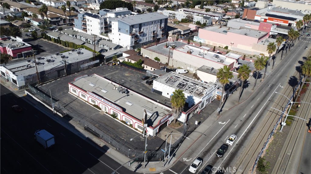 1801 Long Beach Property Photo 4