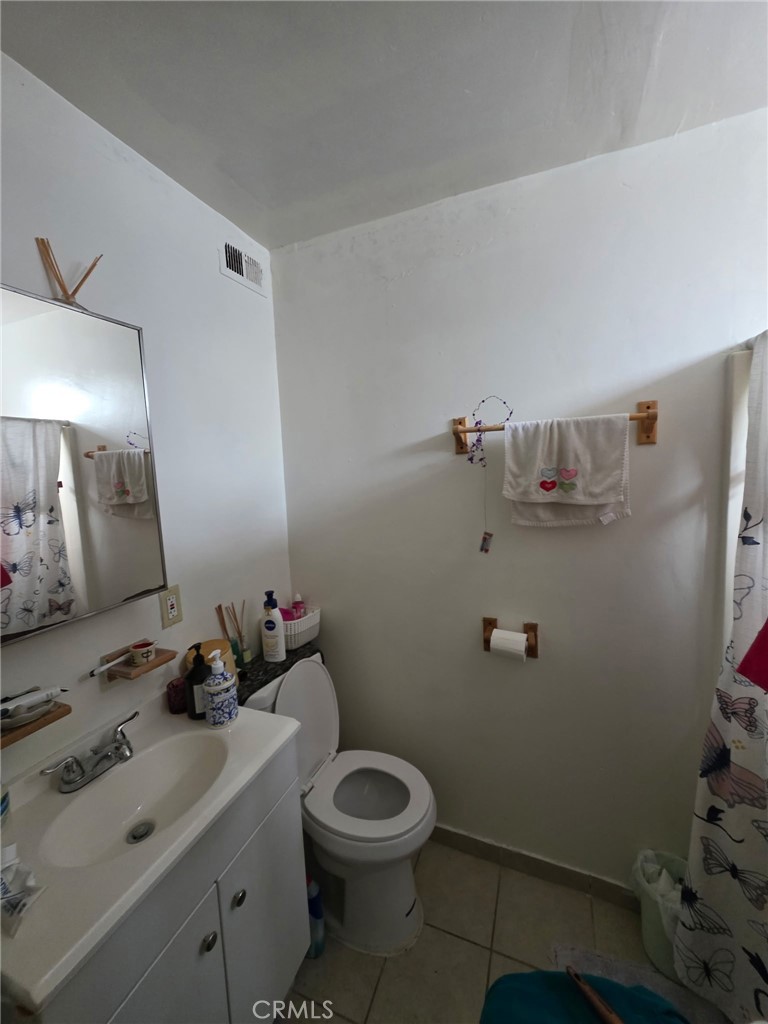 1458 Silver Lake Boulevard Property Photo 8