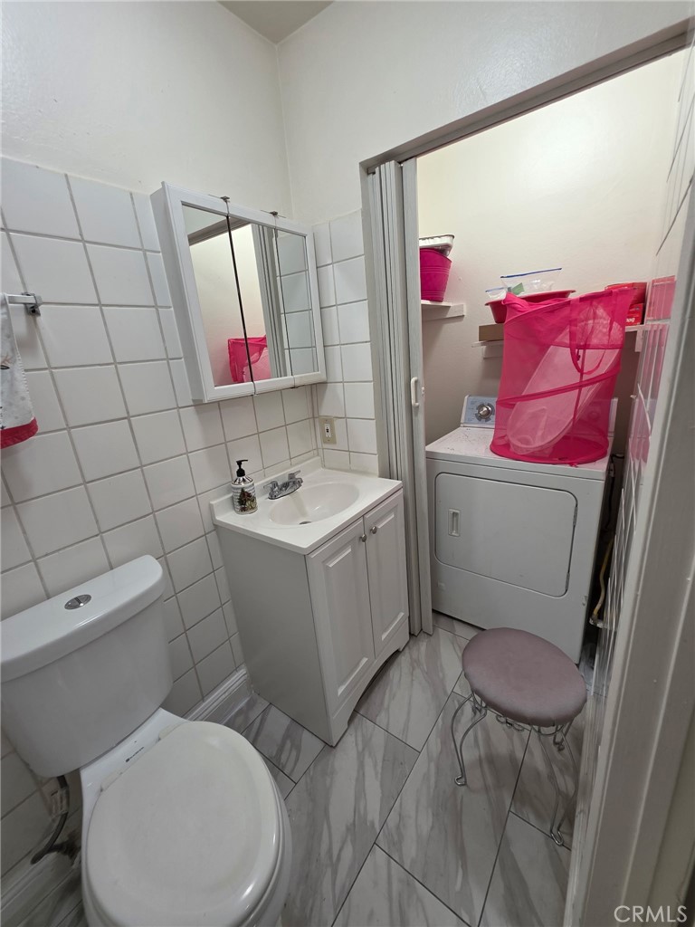 1458 Silver Lake Boulevard Property Photo 10