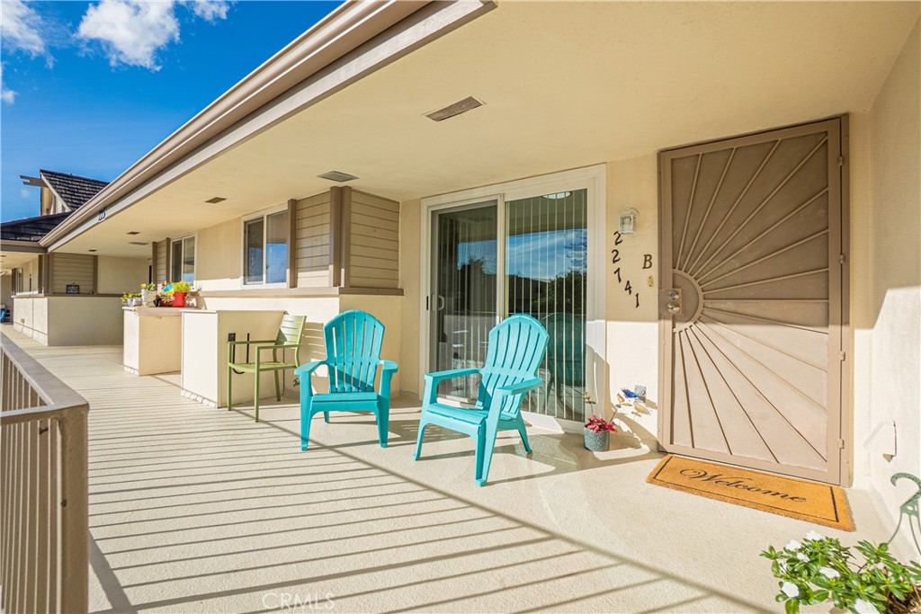 22741 Nadine B Property Photo 1