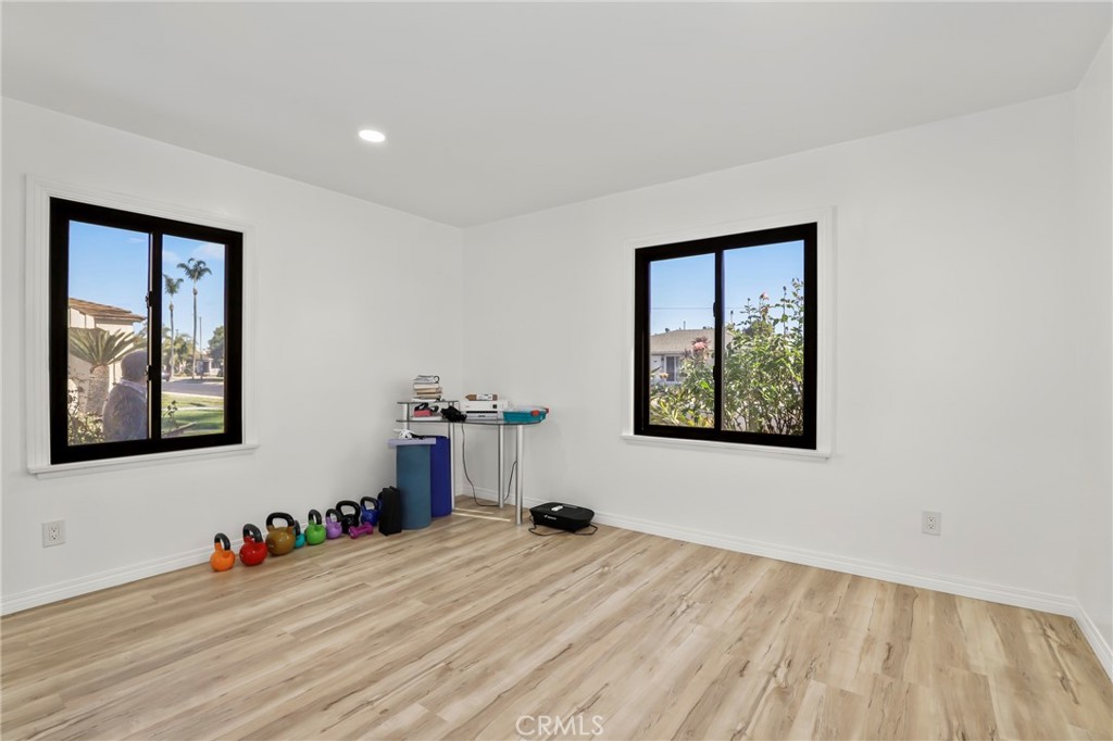 2673 Regway Avenue Property Photo 14