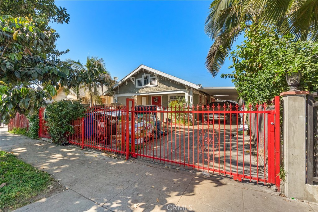 1611 46th Property Photo 1