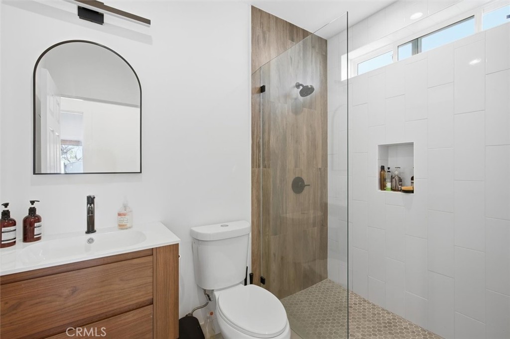 6443 Gross Avenue Property Photo 24