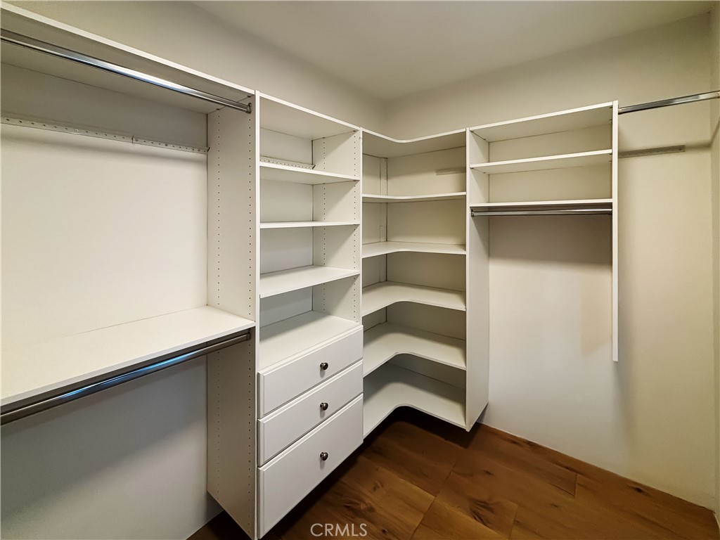 9844 Wanda Park Property Photo 15