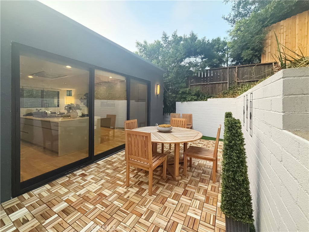 9844 Wanda Park Property Photo 23