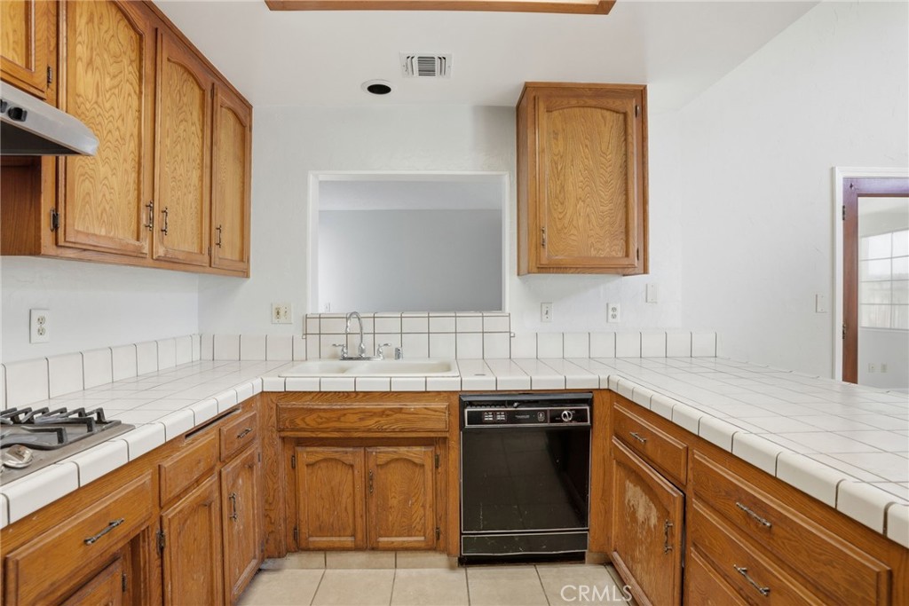 6916 Bandolero Property Photo 10
