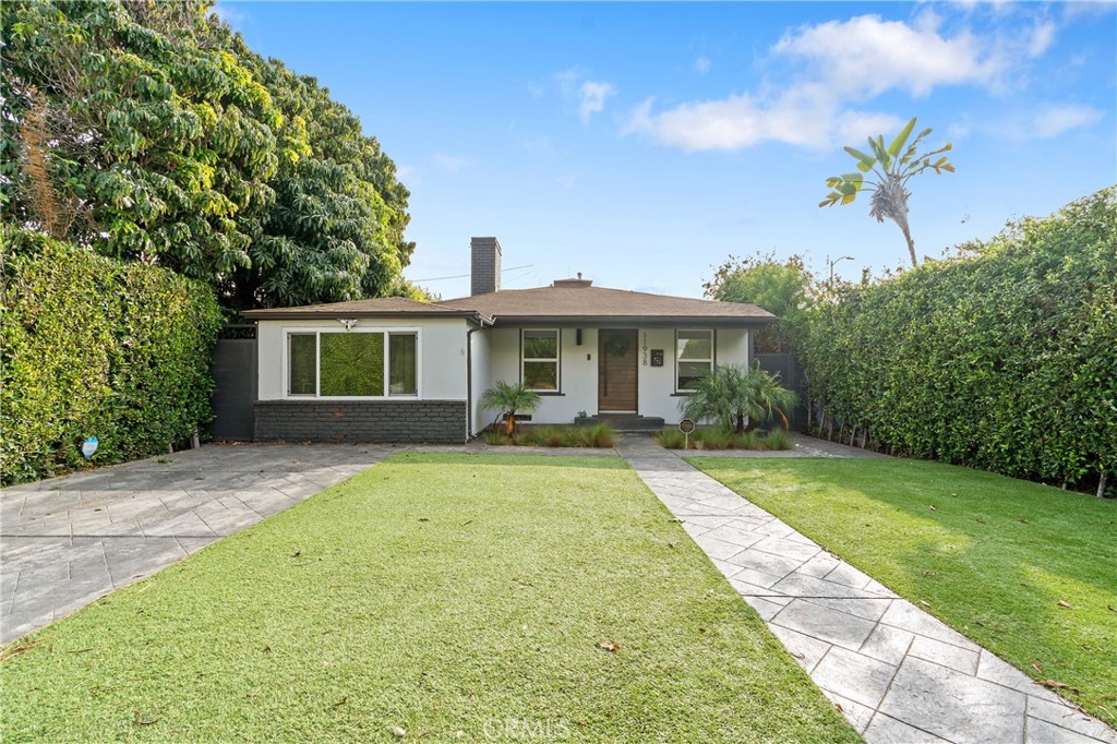 11938 Exposition Boulevard Property Photo 2