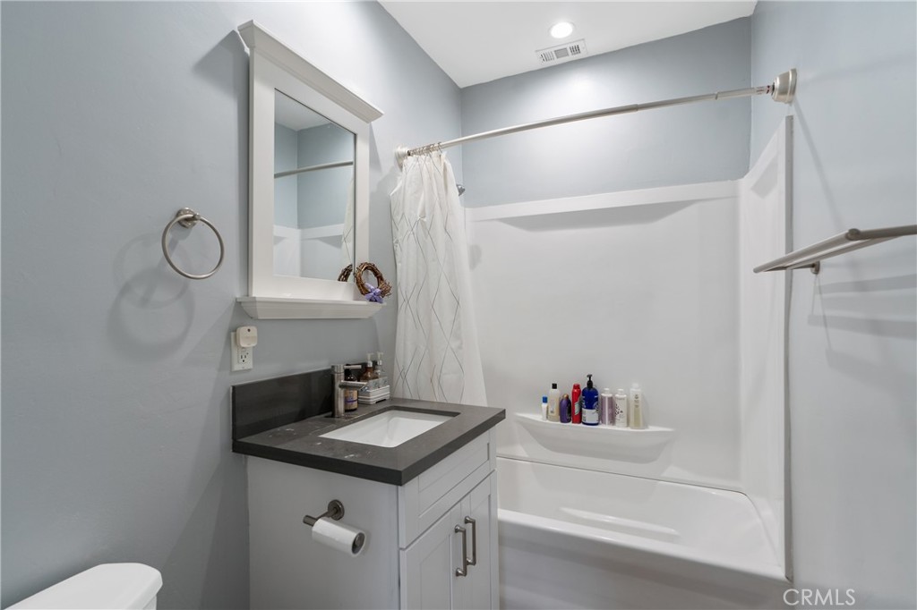 11938 Exposition Boulevard Property Photo 10