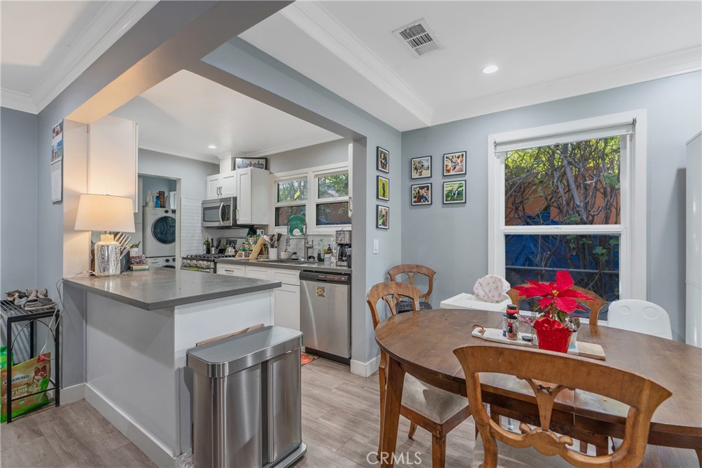 11938 Exposition Boulevard Property Photo 14