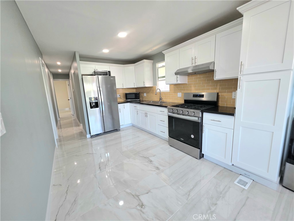 17705 Western 92 Property Photo 1