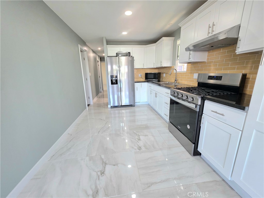 17705 Western 92 Property Photo 4