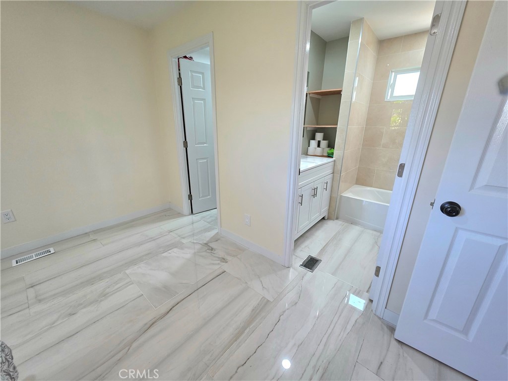 17705 Western 92 Property Photo 8