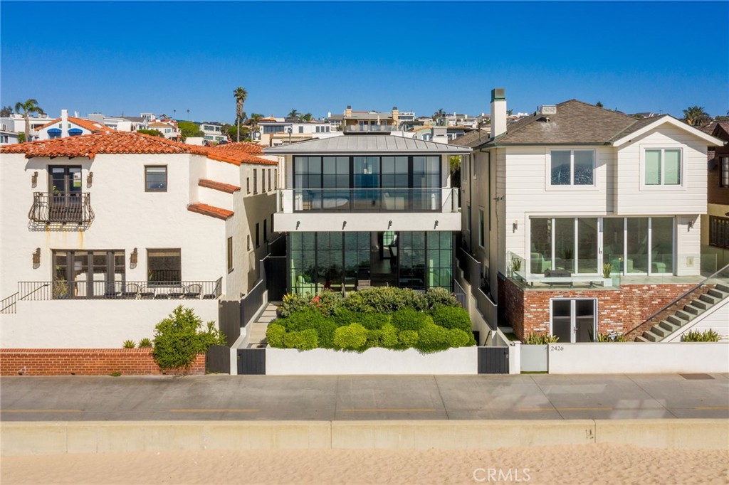 2428 The Strand Property Photo 69