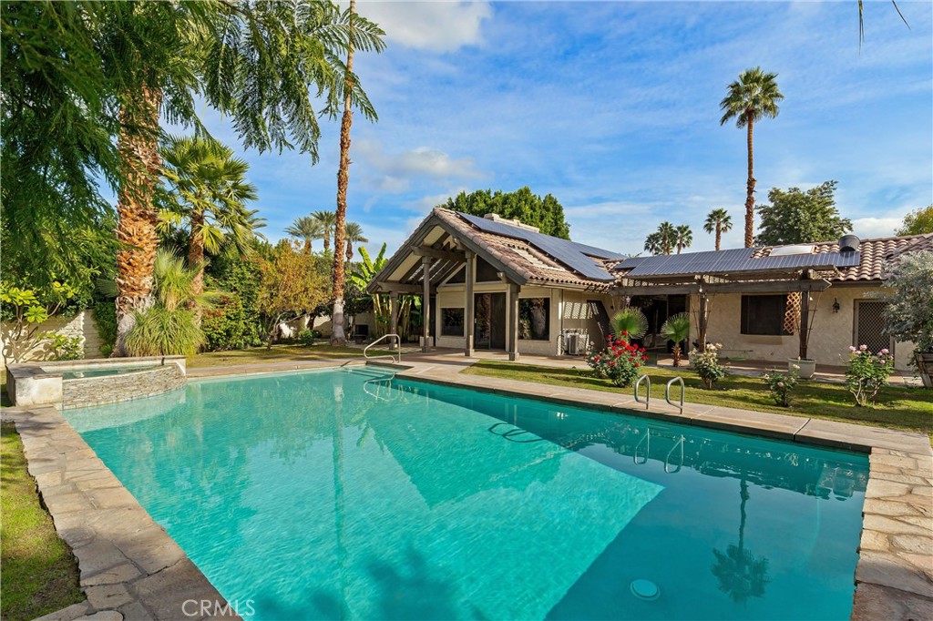 1 Clancy Lane Property Photo 45