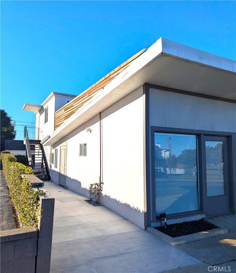 1716 Manhattan Beach Boulevard C Property Photo 1
