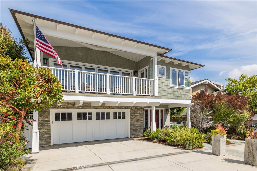 521 24th Place Property Photo 3