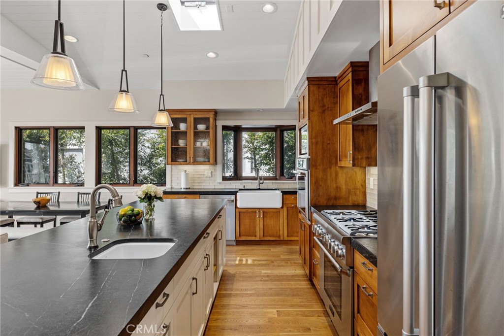 521 24th Place Property Photo 13