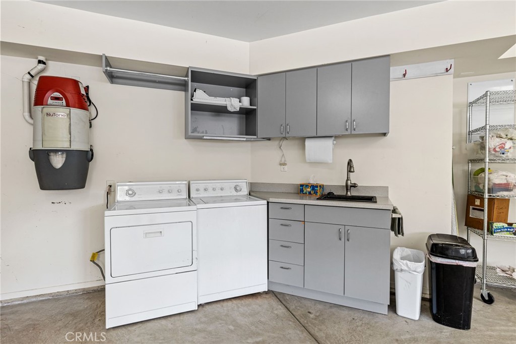 521 24th Place Property Photo 38