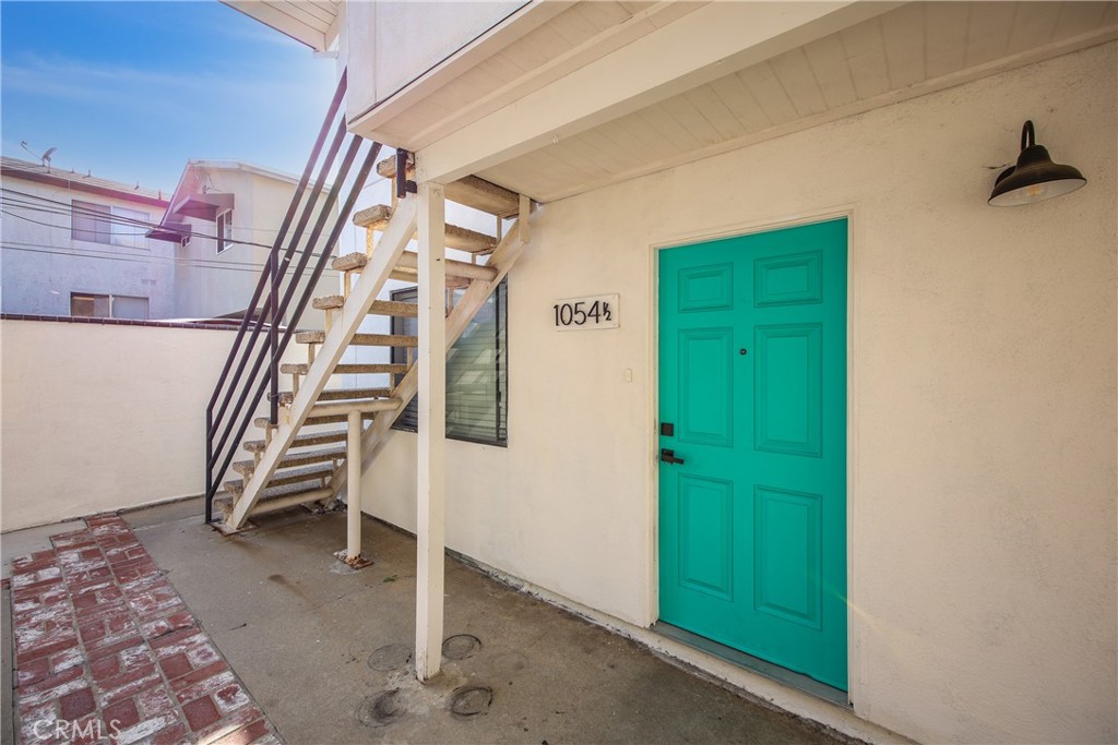 1054 W 23rd Street Property Photo 16