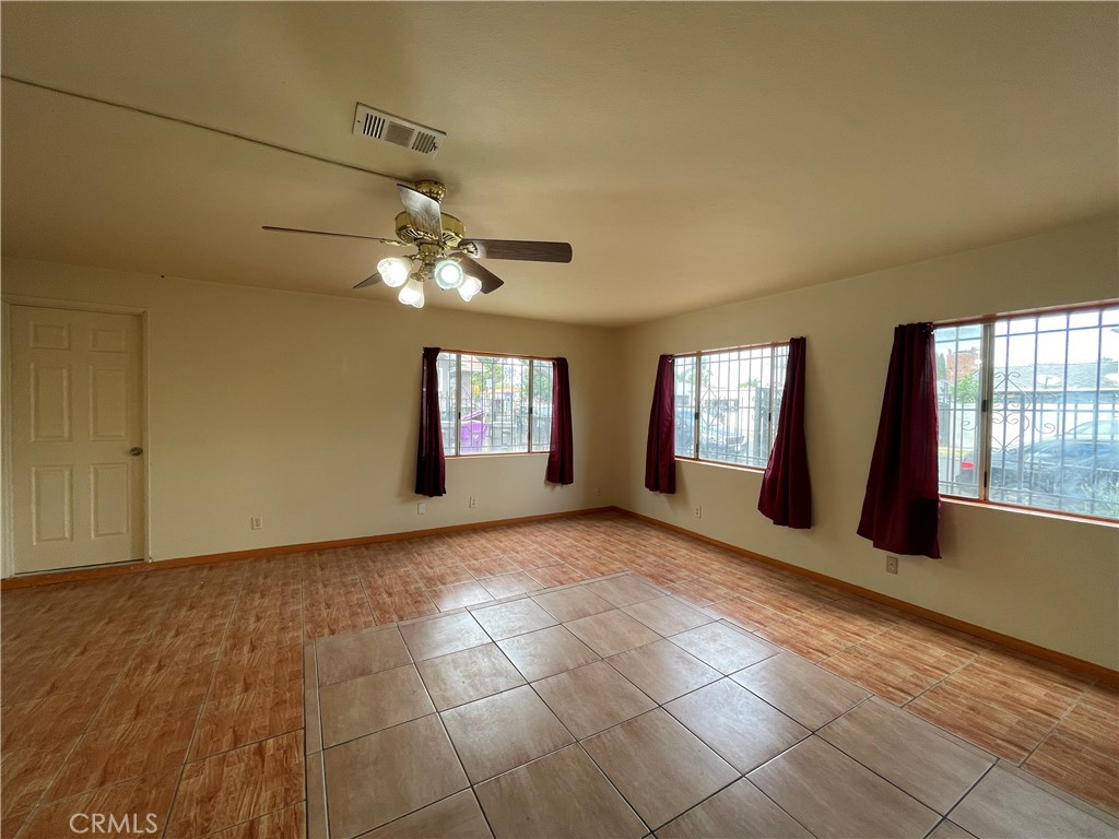 1349 Walnut Avenue Property Photo 2