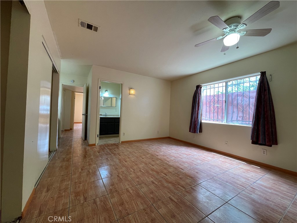 1349 Walnut Avenue Property Photo 10