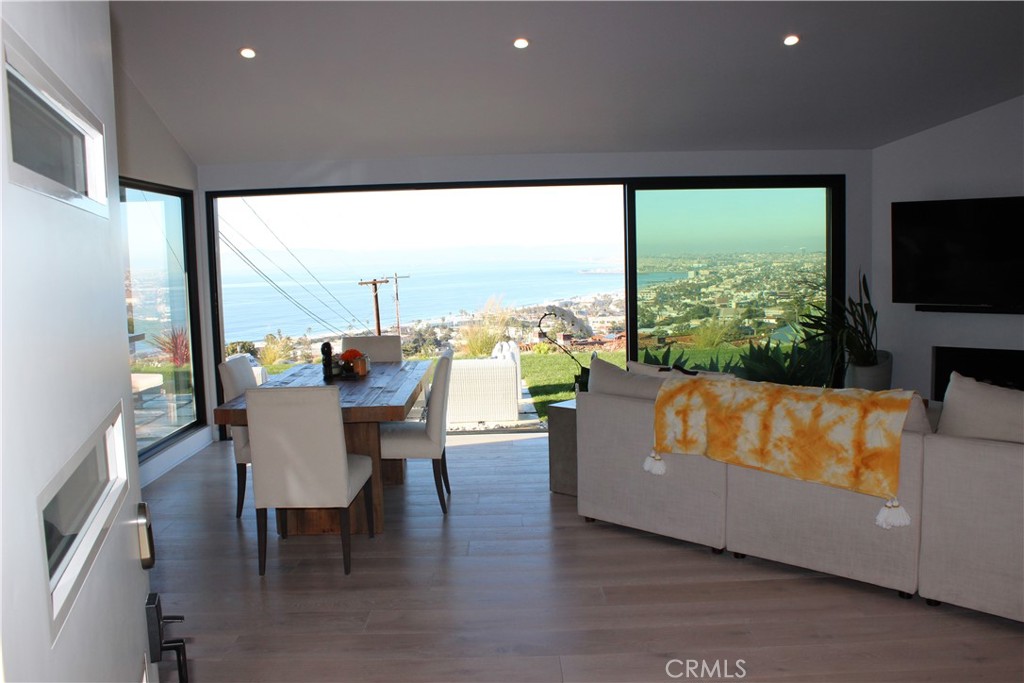161 Via Pasqual Property Photo 4